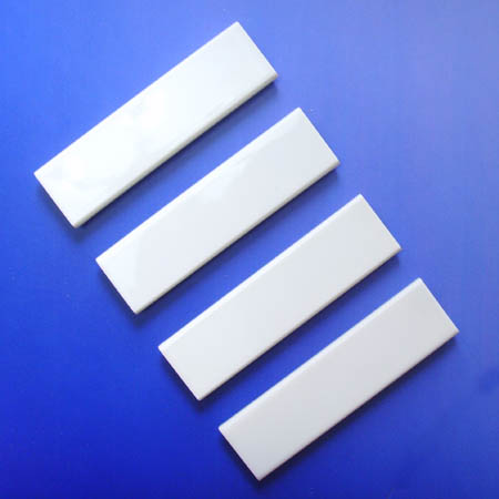 Cream ceramic plate 